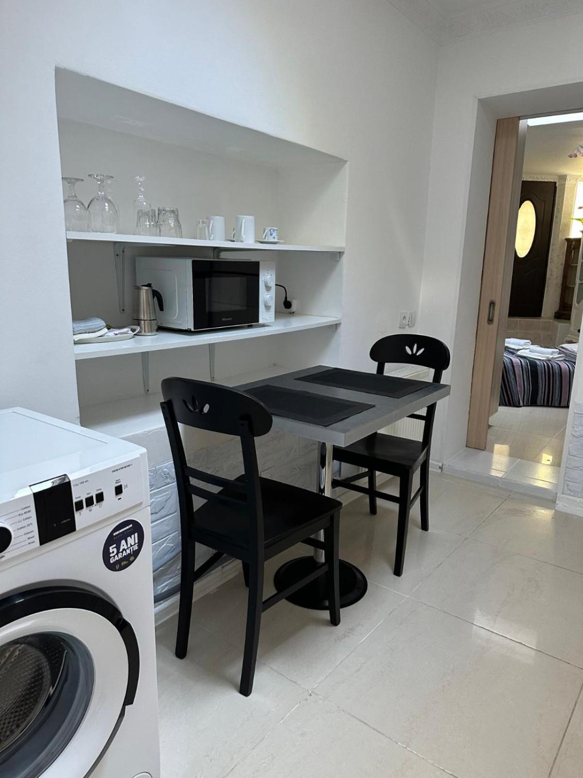 Apart Hotel Era Кишинев Екстериор снимка