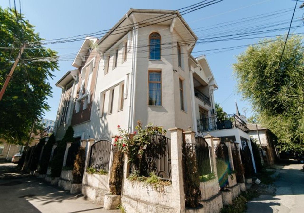 Apart Hotel Era Кишинев Екстериор снимка
