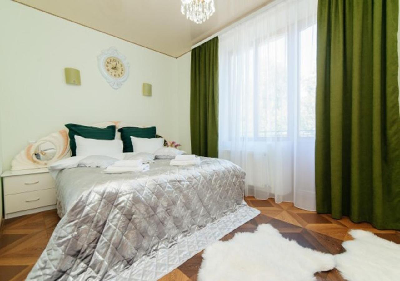 Apart Hotel Era Кишинев Екстериор снимка